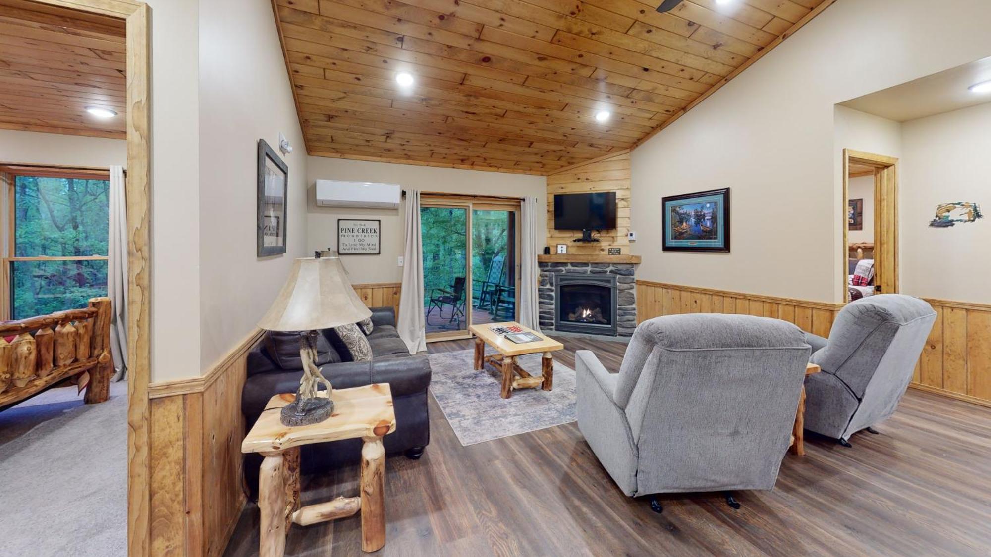 Rough Cut Lodge Gaines Eksteriør billede
